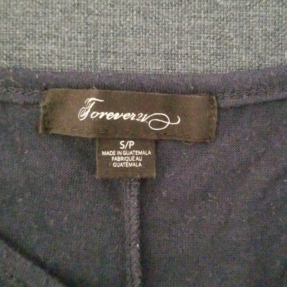 Blue top - Picture 4 of 5
